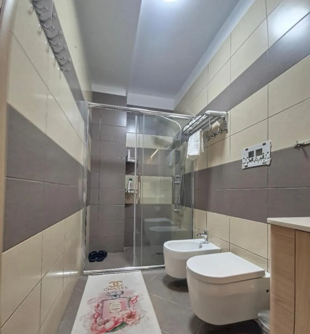 House Tirana Center Lägenhet