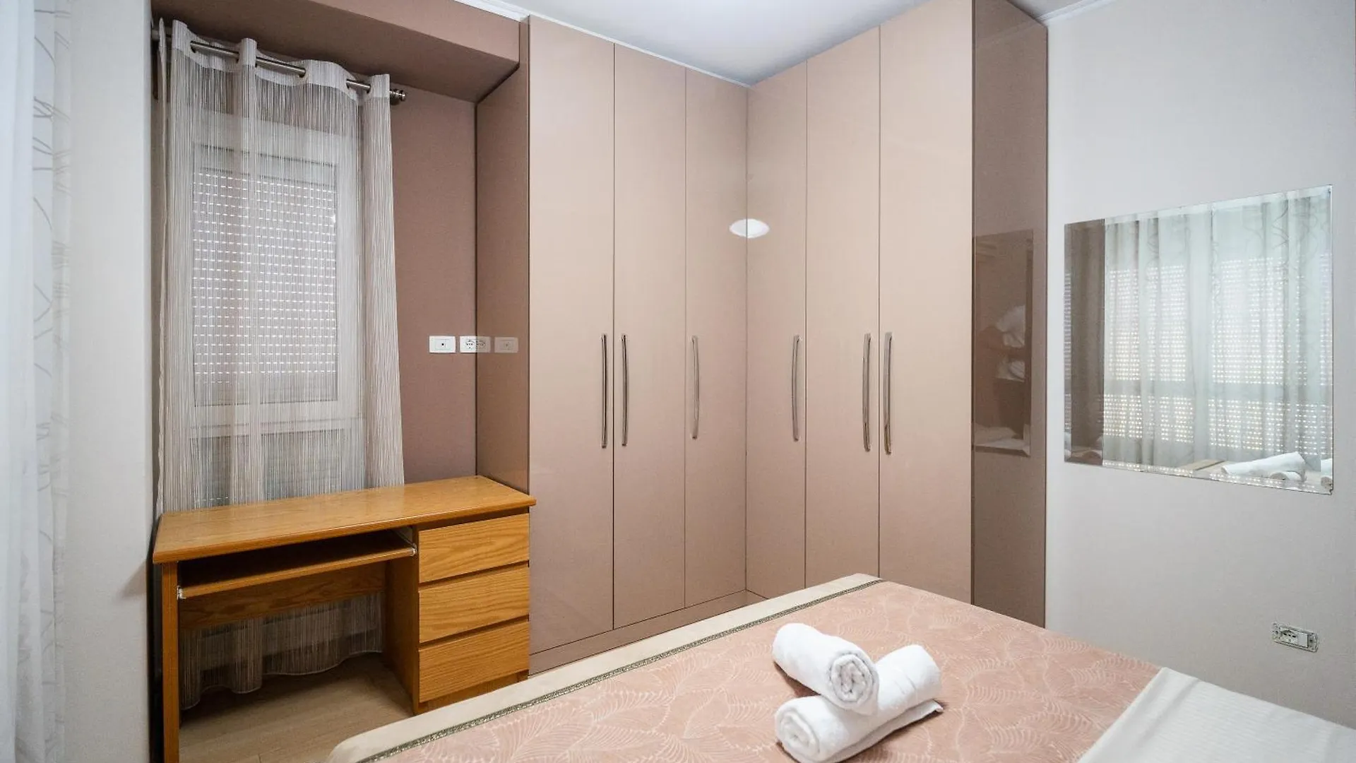 House Tirana Center Apartamento